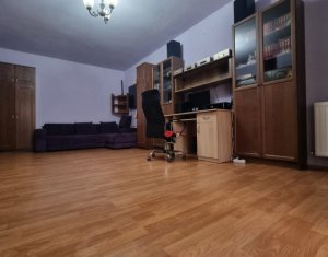 Lakás 2 szobák eladó on Floresti