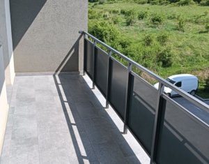 Lakás 2 szobák eladó on Floresti