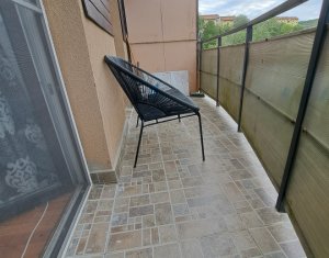 Lakás 2 szobák eladó on Floresti