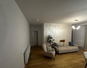 Appartement 3 chambres à vendre dans Floresti