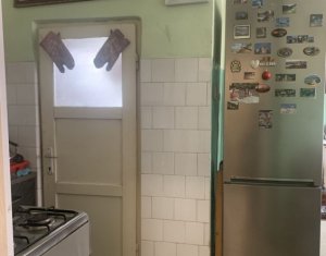 Maison 4 chambres à vendre dans Cluj-napoca, zone Marasti