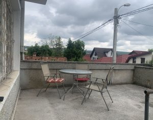 Maison 4 chambres à vendre dans Cluj-napoca, zone Marasti