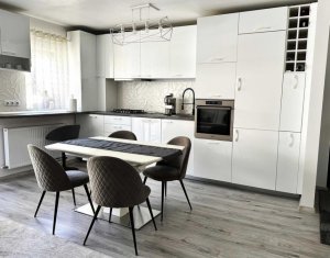 Appartement 3 chambres à vendre dans Floresti