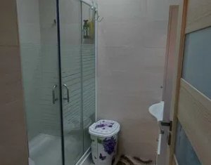 Appartement 3 chambres à vendre dans Cluj-napoca, zone Borhanci