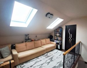 Apartament pe doua niveluri, Floresti, strada Eroilor