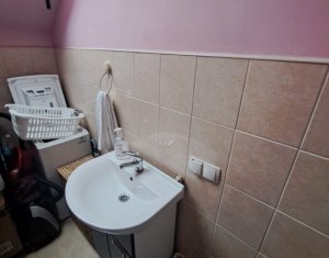 Apartament pe doua niveluri, Floresti, strada Eroilor