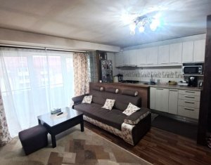Apartament pe doua niveluri, Floresti, strada Eroilor
