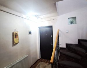 Apartament pe doua niveluri, Floresti, strada Eroilor