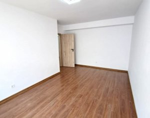 Lakás 2 szobák eladó on Floresti