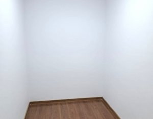 Lakás 2 szobák eladó on Floresti