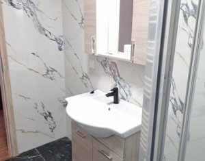 Lakás 2 szobák eladó on Floresti