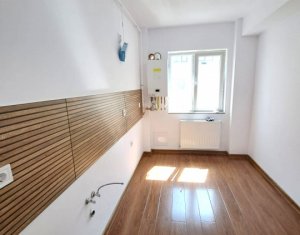 Lakás 2 szobák eladó on Floresti