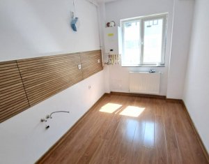 Lakás 2 szobák eladó on Floresti