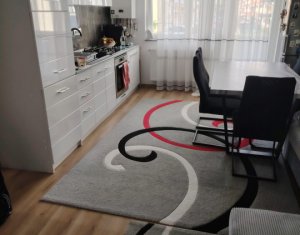 Lakás 3 szobák eladó on Floresti