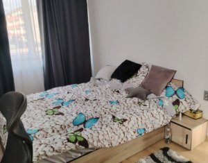 Lakás 3 szobák eladó on Floresti