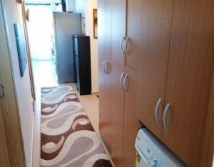 Lakás 3 szobák eladó on Baciu