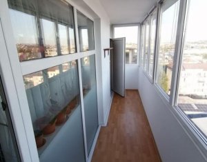 Lakás 3 szobák eladó on Baciu