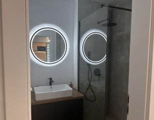 Appartement 3 chambres à louer dans Floresti