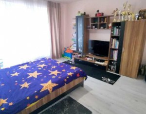 Appartement 3 chambres à vendre dans Floresti