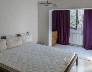 Appartement 4 chambres à louer dans Cluj-napoca, zone Zorilor