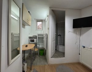 Appartement 3 chambres à vendre dans Cluj-napoca, zone Centru