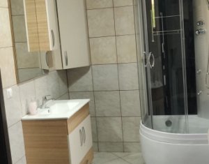 Maison 5 chambres à vendre dans Floresti