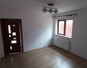 Maison 5 chambres à vendre dans Floresti