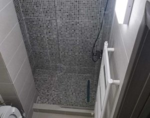 Appartement 3 chambres à vendre dans Floresti