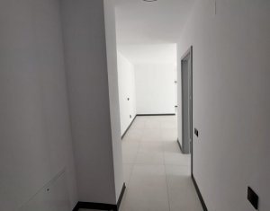 Lakás 2 szobák eladó on Floresti