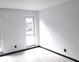 Lakás 2 szobák eladó on Floresti