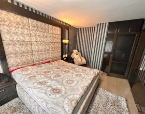 Lakás 4 szobák eladó on Cluj-napoca, Zóna Manastur