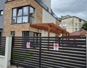 Maison 4 chambres à louer dans Cluj-napoca, zone Plopilor