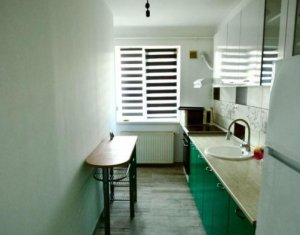 Appartement 3 chambres à louer dans Floresti