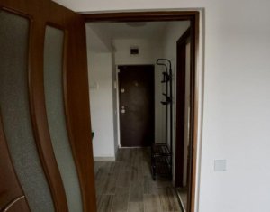Appartement 3 chambres à louer dans Floresti
