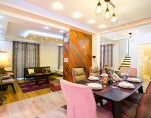 , 300m2 dans Sannicoara