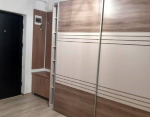 Lakás 2 szobák eladó on Floresti