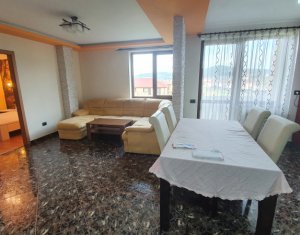 Appartement 3 chambres à vendre dans Floresti