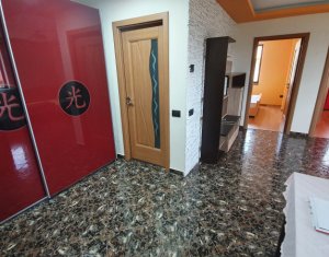 Appartement 3 chambres à vendre dans Floresti