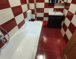 Appartement 3 chambres à vendre dans Floresti