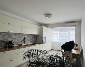 Appartement 3 chambres à vendre dans Floresti