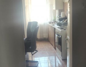 Appartement 3 chambres à vendre dans Cluj-napoca, zone Manastur
