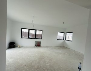 Ház 4 szobák eladó on Chinteni