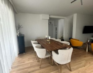 Maison 4 chambres à vendre dans Cluj-napoca, zone Manastur