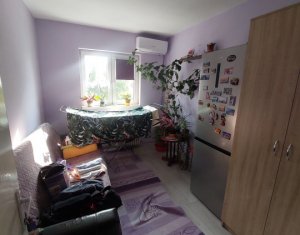 Appartement 4 chambres à vendre dans Cluj-napoca, zone Manastur