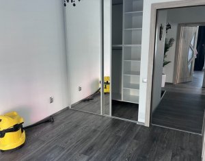 Ház 4 szobák eladó on Floresti