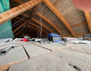 Maison 5 chambres à vendre dans Cluj-napoca, zone Someseni