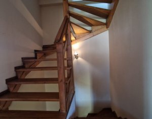 Casa ultrafinisata in mijlocul naturii, gradina amenajata, Gilau