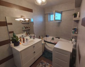 Appartement 3 chambres à vendre dans Cluj-napoca, zone Andrei Muresanu