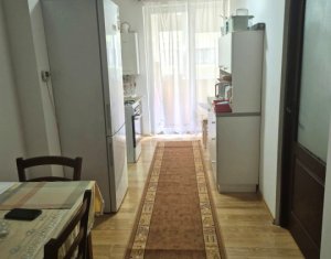 Lakás 2 szobák eladó on Floresti