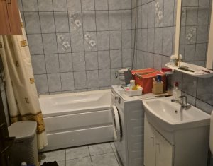 Lakás 2 szobák eladó on Floresti